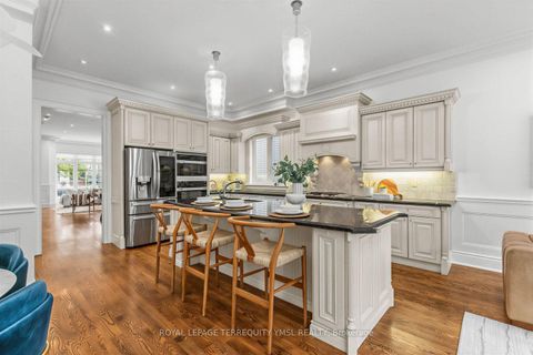 Photo 13 at 399 Fairlawn Avenue, Nortown, Toronto