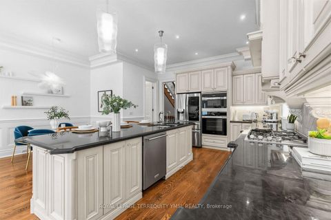 Photo 15 at 399 Fairlawn Avenue, Nortown, Toronto