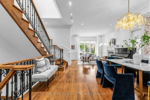 Photo 23 at 399 Fairlawn Avenue, Nortown, Toronto