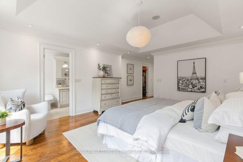 Photo 29 at 399 Fairlawn Avenue, Nortown, Toronto