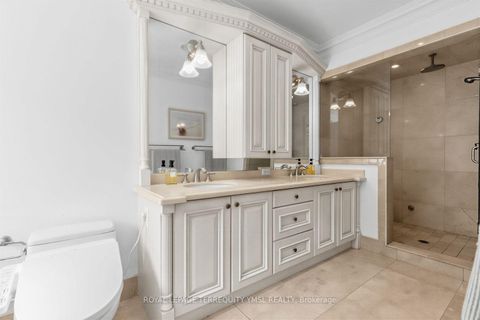 Photo 30 at 399 Fairlawn Avenue, Nortown, Toronto