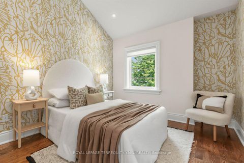Photo 36 at 399 Fairlawn Avenue, Nortown, Toronto