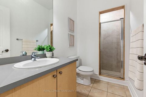 Photo 40 at 399 Fairlawn Avenue, Nortown, Toronto