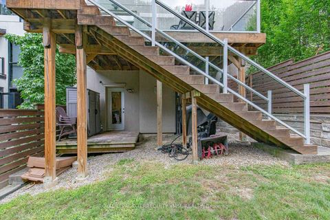 Photo 45 at 399 Fairlawn Avenue, Nortown, Toronto