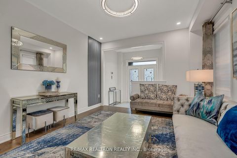 Photo 6 at 135 Prairie Rose Drive, Rural Richmond Hill, Richmond Hill