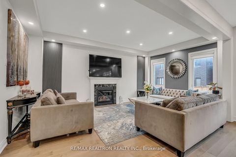 Photo 10 at 135 Prairie Rose Drive, Rural Richmond Hill, Richmond Hill
