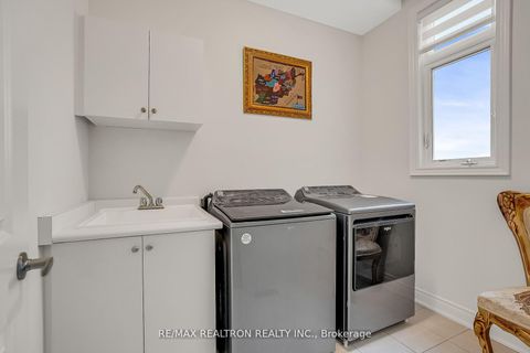 Photo 33 at 135 Prairie Rose Drive, Rural Richmond Hill, Richmond Hill