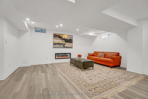 Photo 34 at 135 Prairie Rose Drive, Rural Richmond Hill, Richmond Hill
