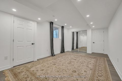 Photo 42 at 135 Prairie Rose Drive, Rural Richmond Hill, Richmond Hill