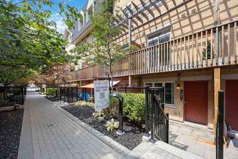 Photo 2 at 121 - 380 Hopewell Avenue, Belgravia, Toronto
