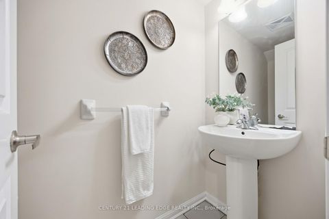 Photo 19 at 121 - 380 Hopewell Avenue, Belgravia, Toronto