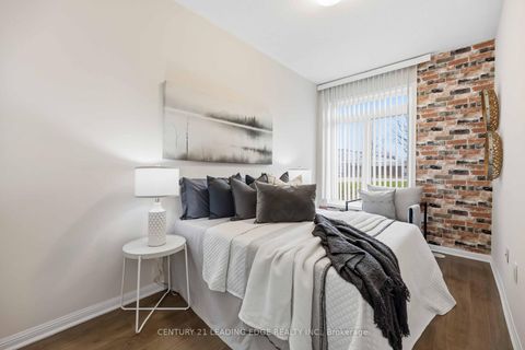 Photo 22 at 121 - 380 Hopewell Avenue, Belgravia, Toronto