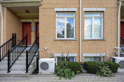 Photo 34 at 121 - 380 Hopewell Avenue, Belgravia, Toronto