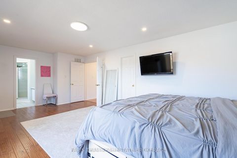 Photo 21 at 4 Whispering Pine Place, Bayshore, Barrie