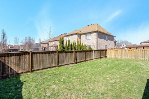 Photo 30 at 4 Whispering Pine Place, Bayshore, Barrie