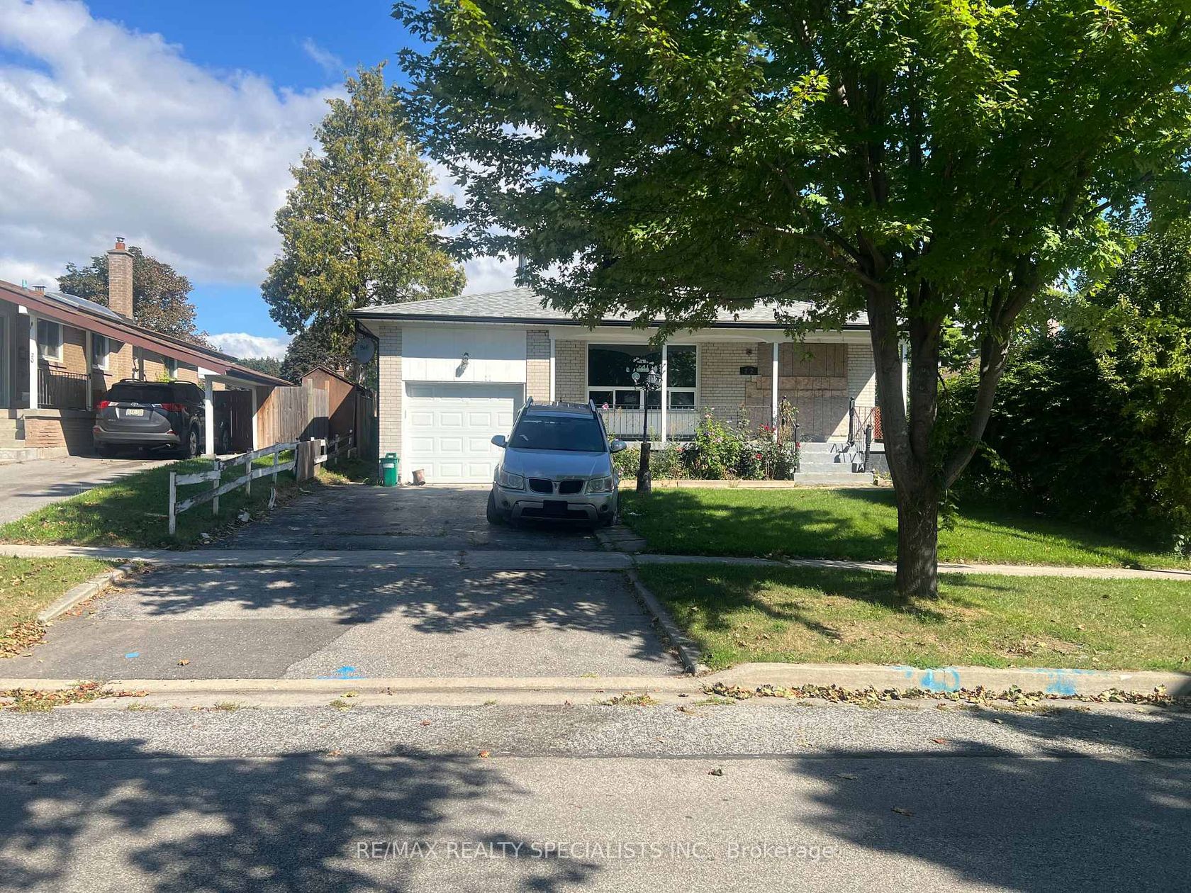 22 Griselda Crescent, Woburn, Toronto 