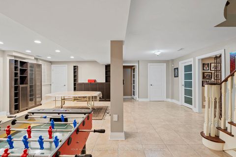 Photo 30 at 19 Mandolin Court, West Woodbridge, Vaughan
