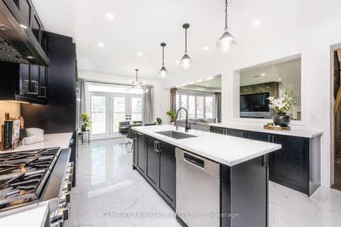 Photo 13 at 1428 Lawson Street, Alcona, Innisfil