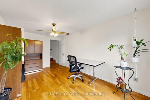 Photo 17 at 80 Peter Andrew Crescent, Brownridge, Vaughan