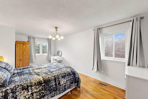 Photo 18 at 80 Peter Andrew Crescent, Brownridge, Vaughan