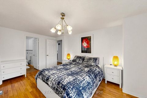 Photo 19 at 80 Peter Andrew Crescent, Brownridge, Vaughan