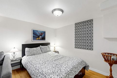Photo 30 at 80 Peter Andrew Crescent, Brownridge, Vaughan