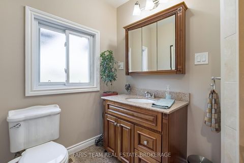Photo 12 at 228 Bayshore Road, Rural Innisfil, Innisfil