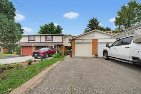 Photo 1 at 109 Phalen Crescent, Milliken, Toronto