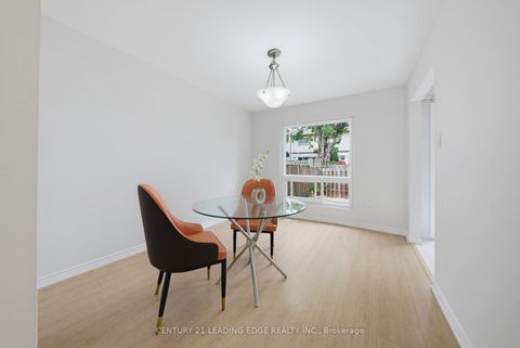 Photo 9 at 109 Phalen Crescent, Milliken, Toronto