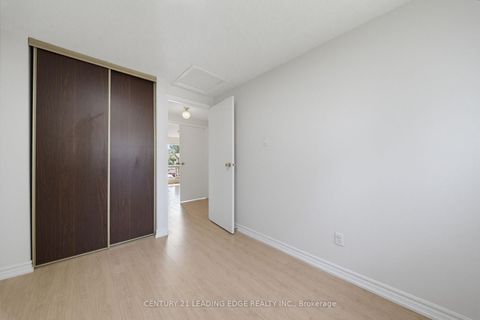 Photo 23 at 109 Phalen Crescent, Milliken, Toronto