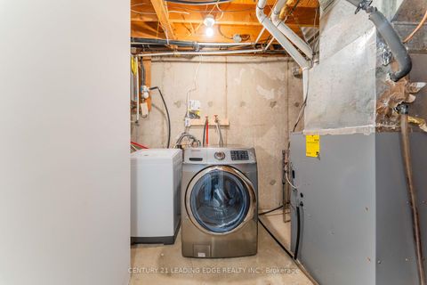 Photo 35 at 109 Phalen Crescent, Milliken, Toronto