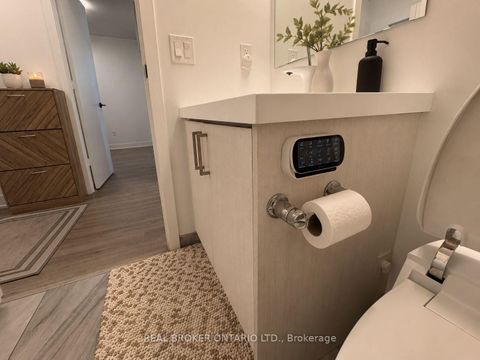Photo 6 at 608 - 50 George Butchart Drive, CFB, Toronto