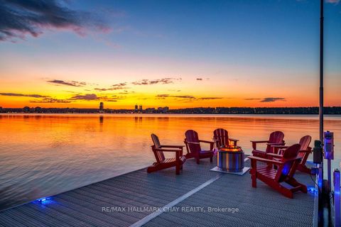Photo 1 at 230 Kempview Lane, South Shore, Barrie