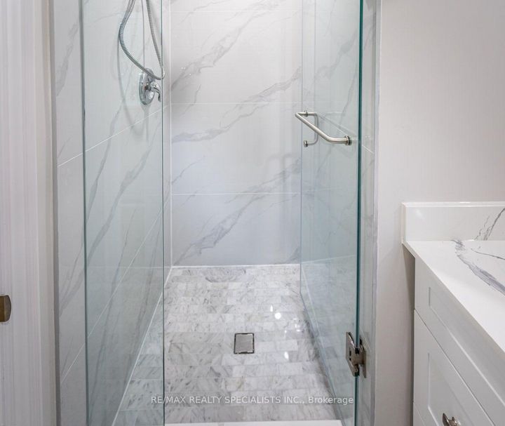 Photo 32 at 22 Heathview Avenue, Bayview Village, Toronto