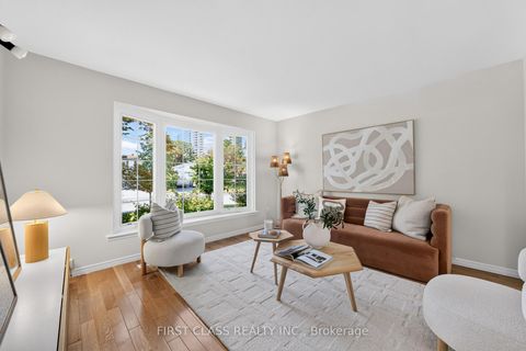 Photo 2 at 58 Briarscross Boulevard, Agincourt North, Toronto