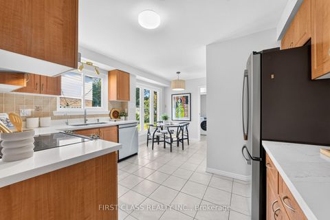 Photo 12 at 58 Briarscross Boulevard, Agincourt North, Toronto