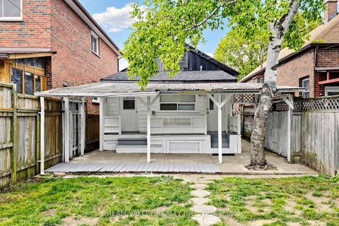 Photo 27 at 47 Laurel Avenue, Kennedy Park, Toronto