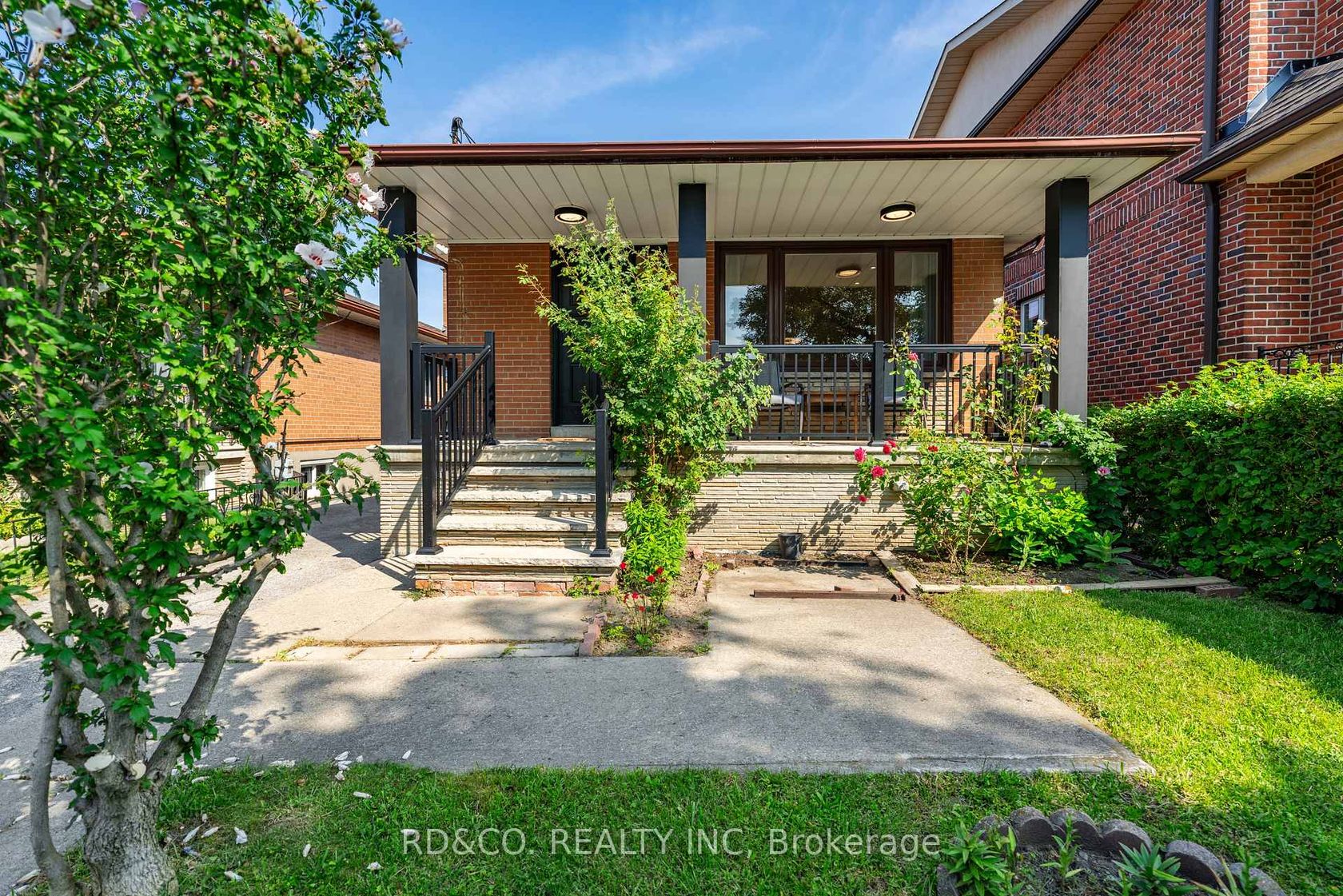 98 Hay Avenue, Mimico, Toronto 