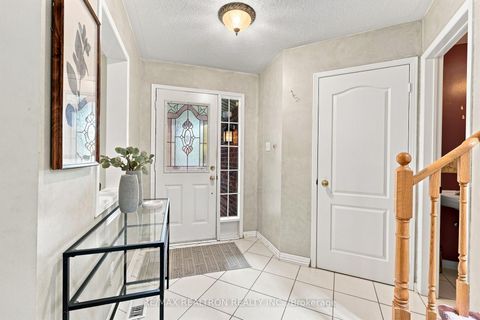 Photo 3 at 416 Heddle Crescent, Wyndham, Newmarket