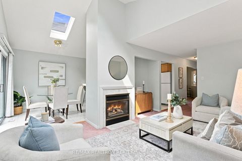 Photo 9 at 416 Heddle Crescent, Wyndham, Newmarket