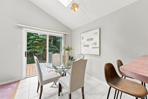 Photo 13 at 416 Heddle Crescent, Wyndham, Newmarket