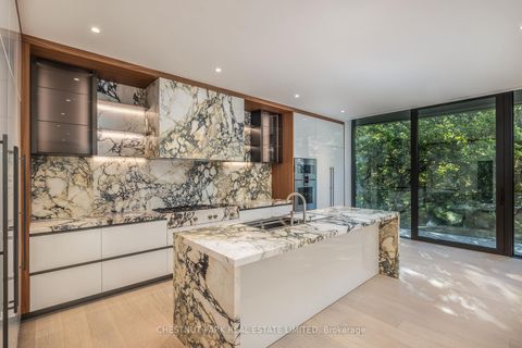 Photo 3 at 205 - 7 Dale Avenue, Moore Park, Toronto