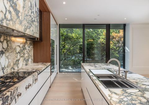 Photo 6 at 205 - 7 Dale Avenue, Moore Park, Toronto