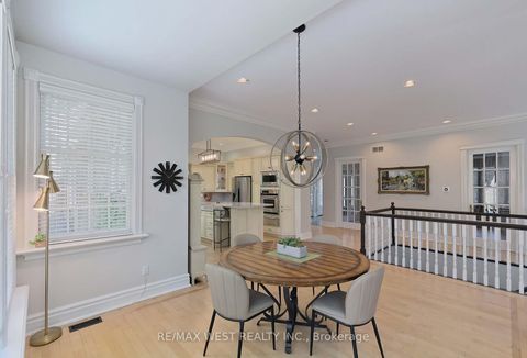 Photo 5 at 5 Humberview Drive, Islington Woods, Vaughan