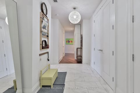 Photo 1 at 308 - 88 Davenport Road, Annex, Toronto