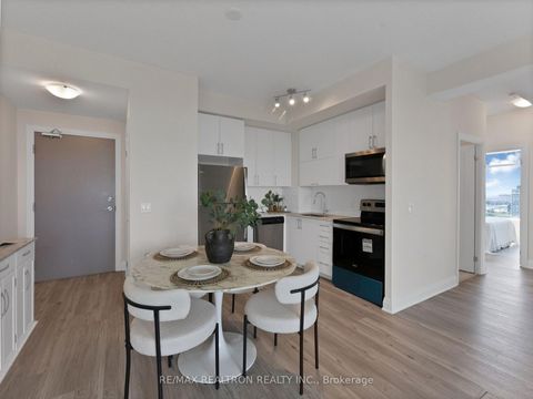 Photo 6 at 1702 - 3220 Sheppard Avenue E, Sullivan, Toronto
