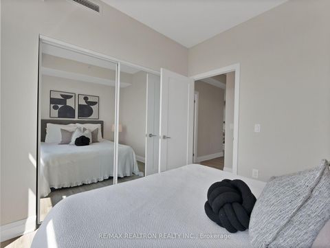 Photo 13 at 1702 - 3220 Sheppard Avenue E, Sullivan, Toronto