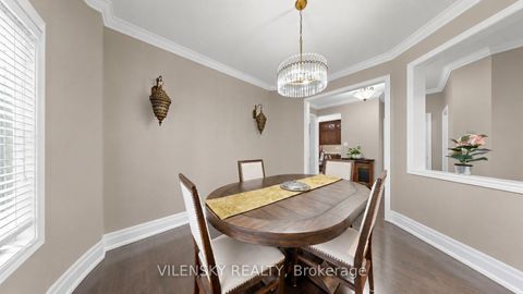 Photo 11 at 140 Marbella Road, Sonoma Heights, Vaughan