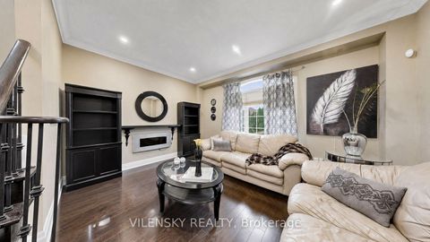 Photo 14 at 140 Marbella Road, Sonoma Heights, Vaughan
