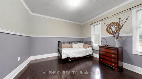 Photo 24 at 140 Marbella Road, Sonoma Heights, Vaughan